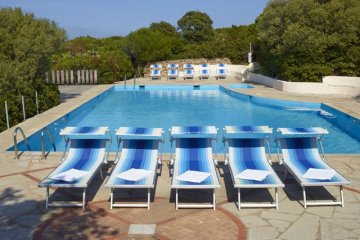 vakantie sardinie - reisence lu nibareddu - porto san paolo (4).jpg